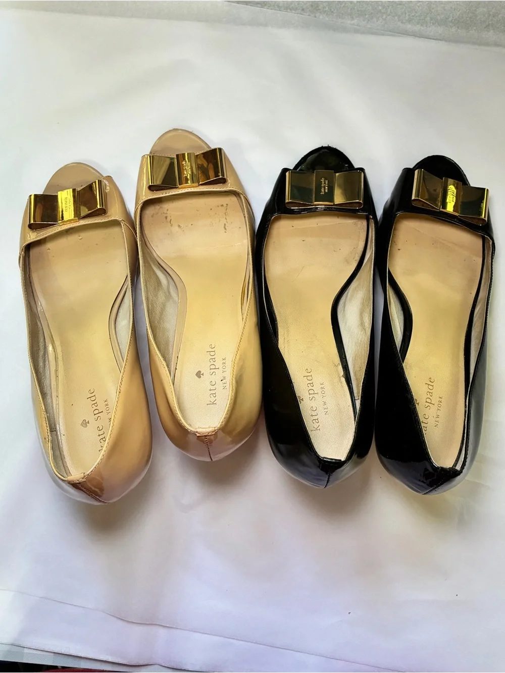 kate spade size 11 Two-Pair Bow-Accent Peep Toe wedge heels in Nude and Black